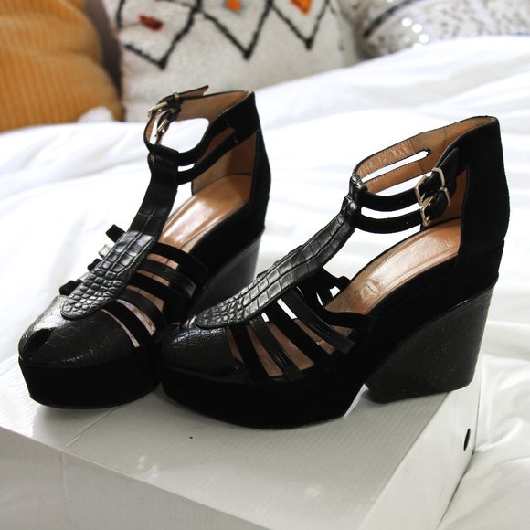 Robert Clergerie Shoes - Robert Clergerie Peep Toe Wedge Platform Heels